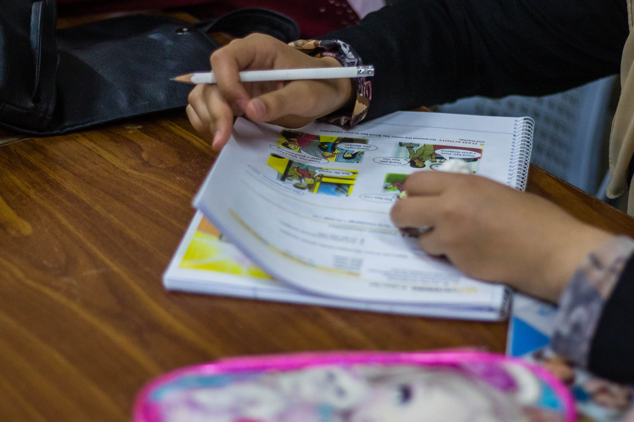 من دورات مركز التدريب المهني التابع لجمعية إنعاش الفقير الخيرية في التل